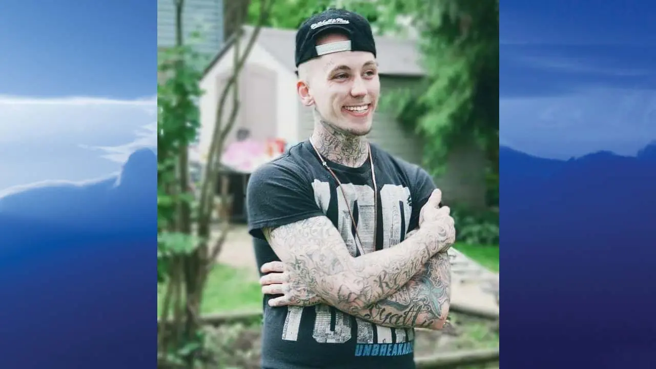 Raenna Lee Brother Passed Away Text Scam